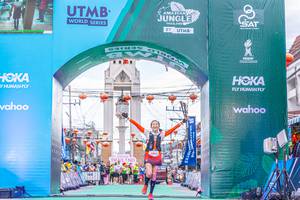 BIB: 1063, 104
                            <button type="button" onclick="openModal(21786816)" class="btn btn-primary btn-sm float-right btn-popup" data-toggle="modal" data-target=".modal-high-quality">
                        <i class="fas fa-shopping-cart"></i> Add to Cart
                    </button>
                                            <button type="button" onclick="isThisMe(21786816, true)" class="btn btn-success btn-sm float-right btn-popup btn-isme hidden" data-toggle="tooltip" data-placement="bottom" title="นี่คือรูปของคุณใช่ไหม คลิกที่นี่เพื่อเอาเข้าอัลบั้ม">
                        <i class="fas fa-plus"></i> Add to album
                    </button>
                    <button type="button" onclick="isThisMe(21786816, false)" class="btn btn-warning btn-sm float-right btn-popup btn-isnotme hidden">
                        <i class="fas fa-ban"></i> Remove from album
                    </button>